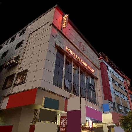 منغالور Hotel Sai Town House المظهر الخارجي الصورة