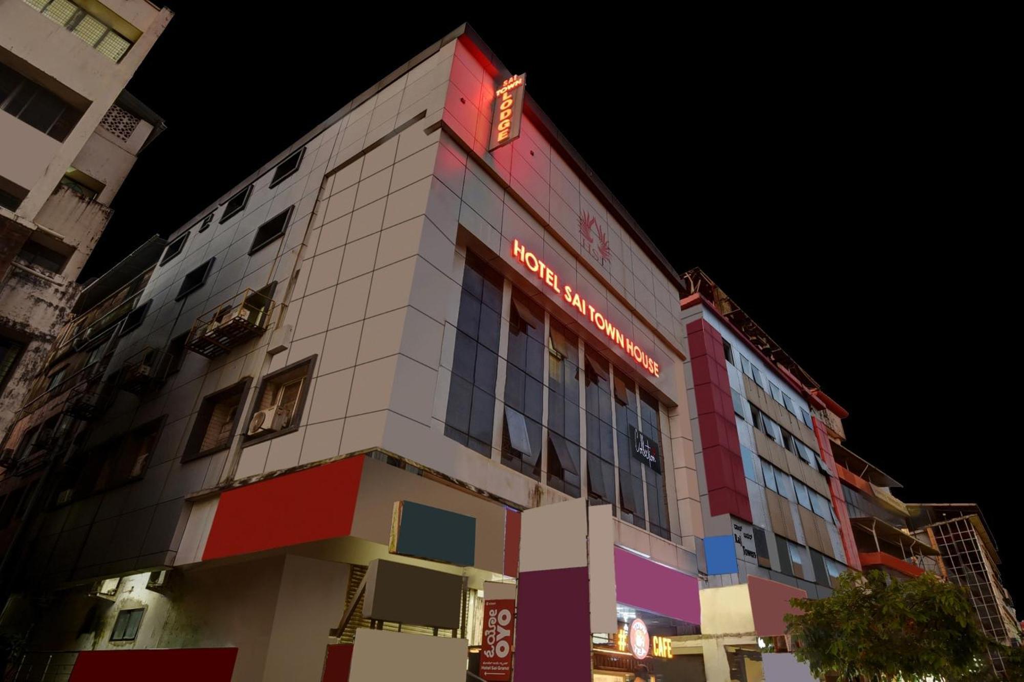 منغالور Hotel Sai Town House المظهر الخارجي الصورة