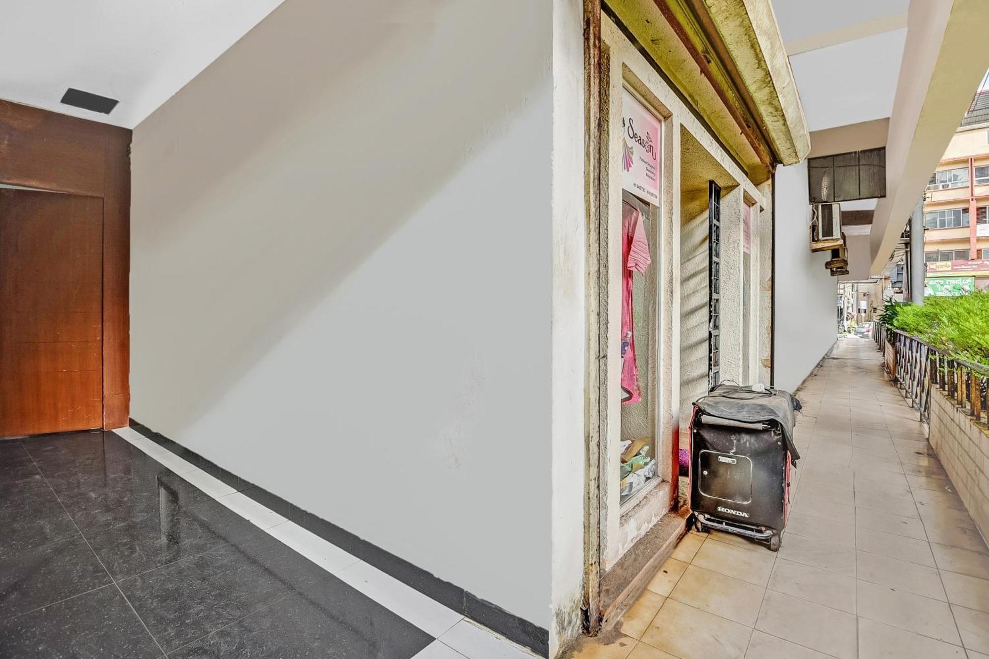 منغالور Hotel Sai Town House المظهر الخارجي الصورة